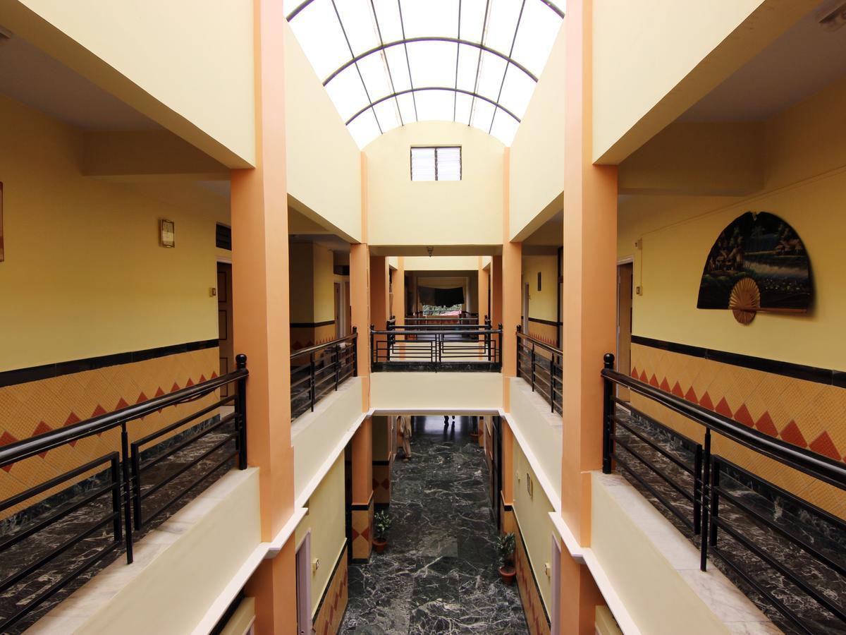 Hotel Sai Yatri Trimbak Dış mekan fotoğraf